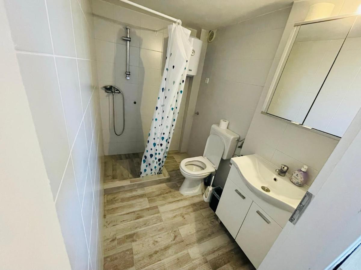 Ferienwohnung Beauty Living Jasmina Punat Exterior foto